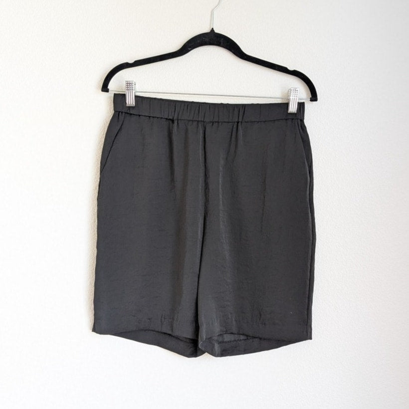 H&M HM Black Satin High Elasticated Waist Short Shorts, size 6