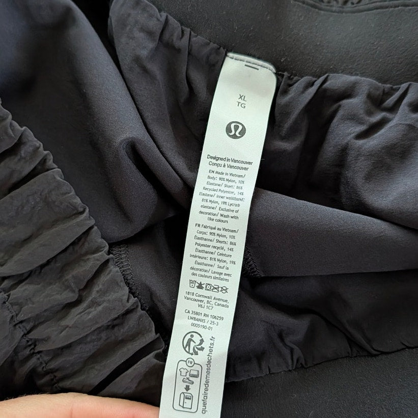 Lululemon Crinkle Nylon High-Rise Mini Skirt W8ANXS Womens XL Black Relaxed