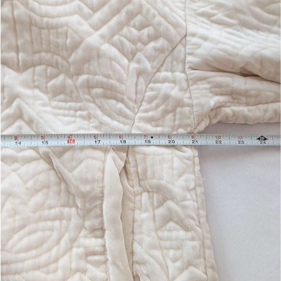 Silence+Noise White Quilted Velvet Hooded Full Zip Cropped Jacket, Size XS/S