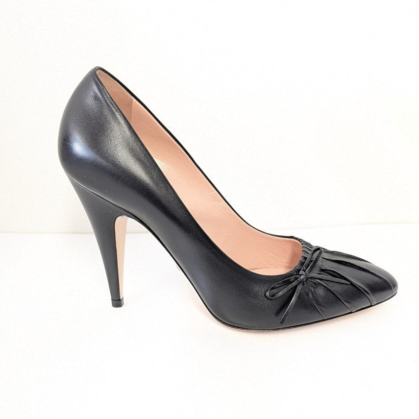 Gucci Charlotte Model N6 Leather Nappa Bow Accents Pumps Womens EU 40/US 10 NWT