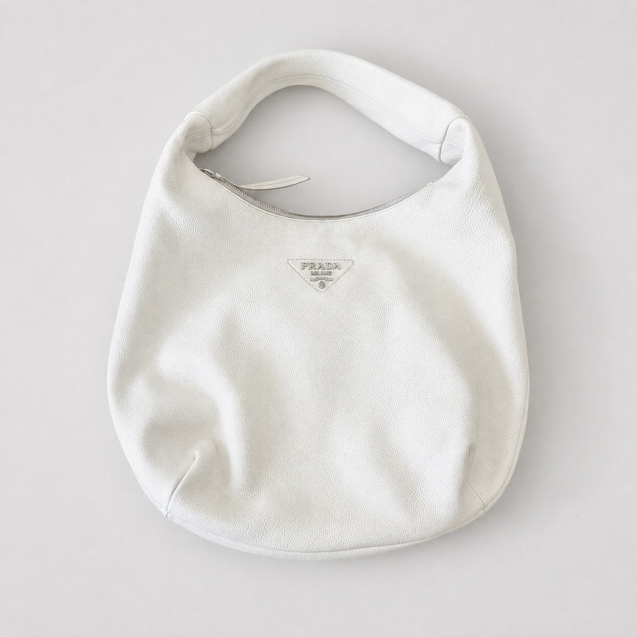 Prada Vitello Daino Leather Hobo Shoulder Bag Womens White Logo Zipper