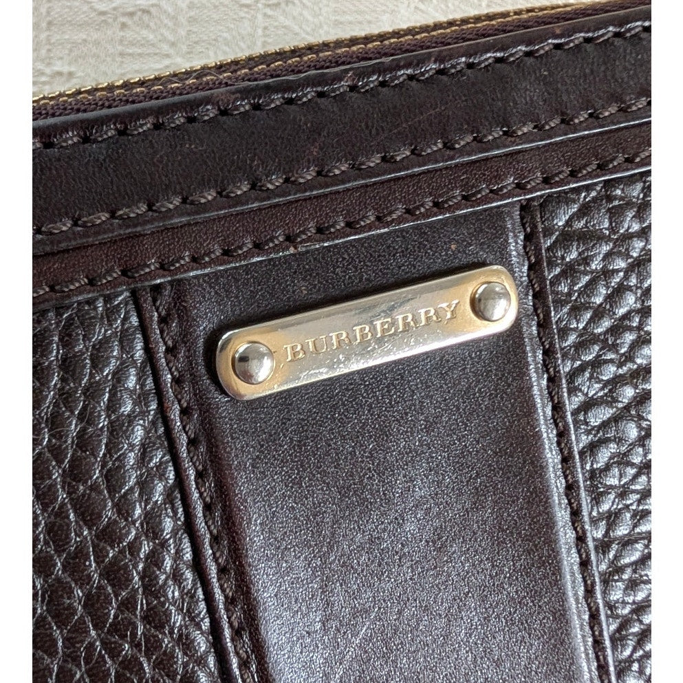 Burberry Vintage Leather Wallet with Chain Black Plaque Logo Bifold Rare