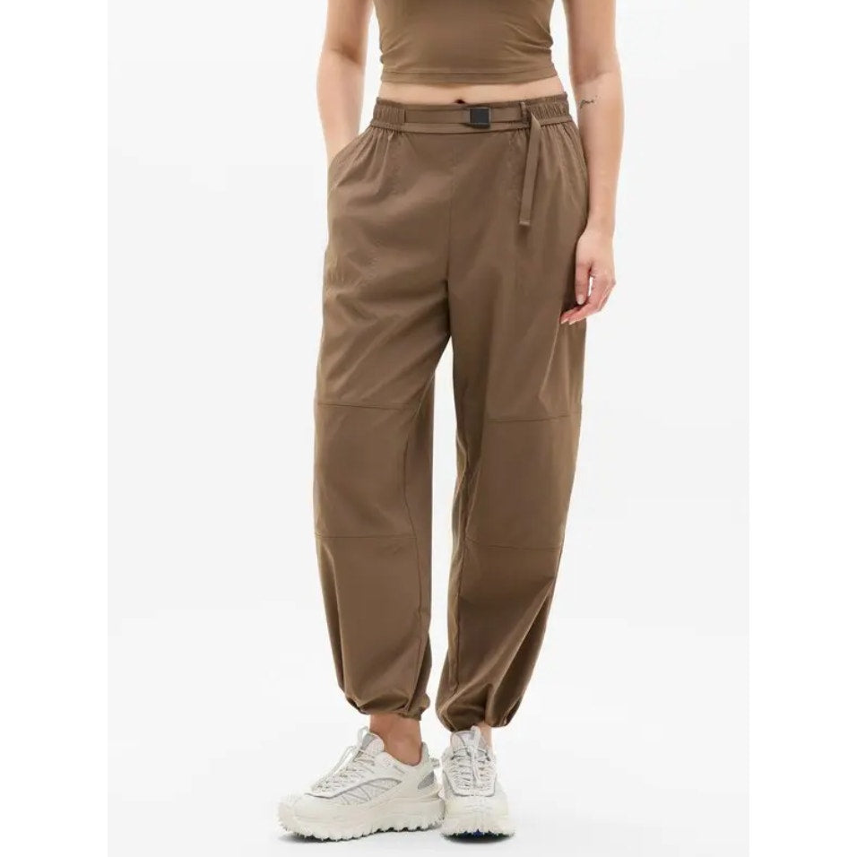 Athleta Highland High Rise Brown Parachute Utility Pants in Clay, size L
