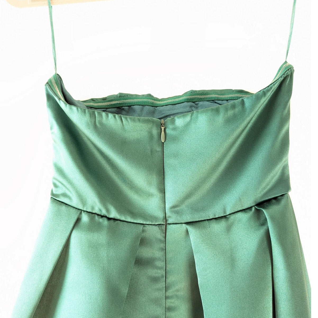Showpo Queen Of The Show Strapless Maxi Fitted Dress in Emerald Satin, size 0