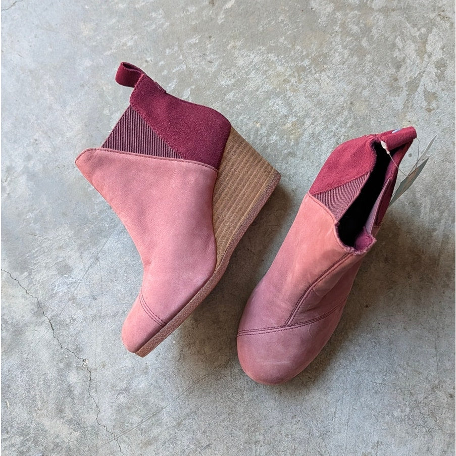 Toms Kelsey Bootie Womens 6 Burgandy Leather Suede Slip On Wedge Heel Ankle NWT