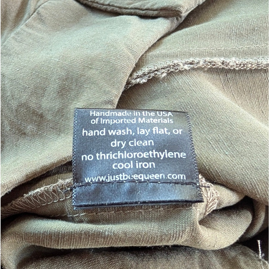 Just Bee Queen Dark Green High Waist Pleated Front Marlow Linen Shorts, size M