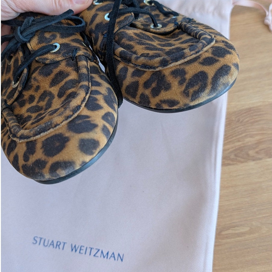 Stuart Weitzman Tinsley Loafers Womens EU 39/US 8.5 Animal Print Leather Flat