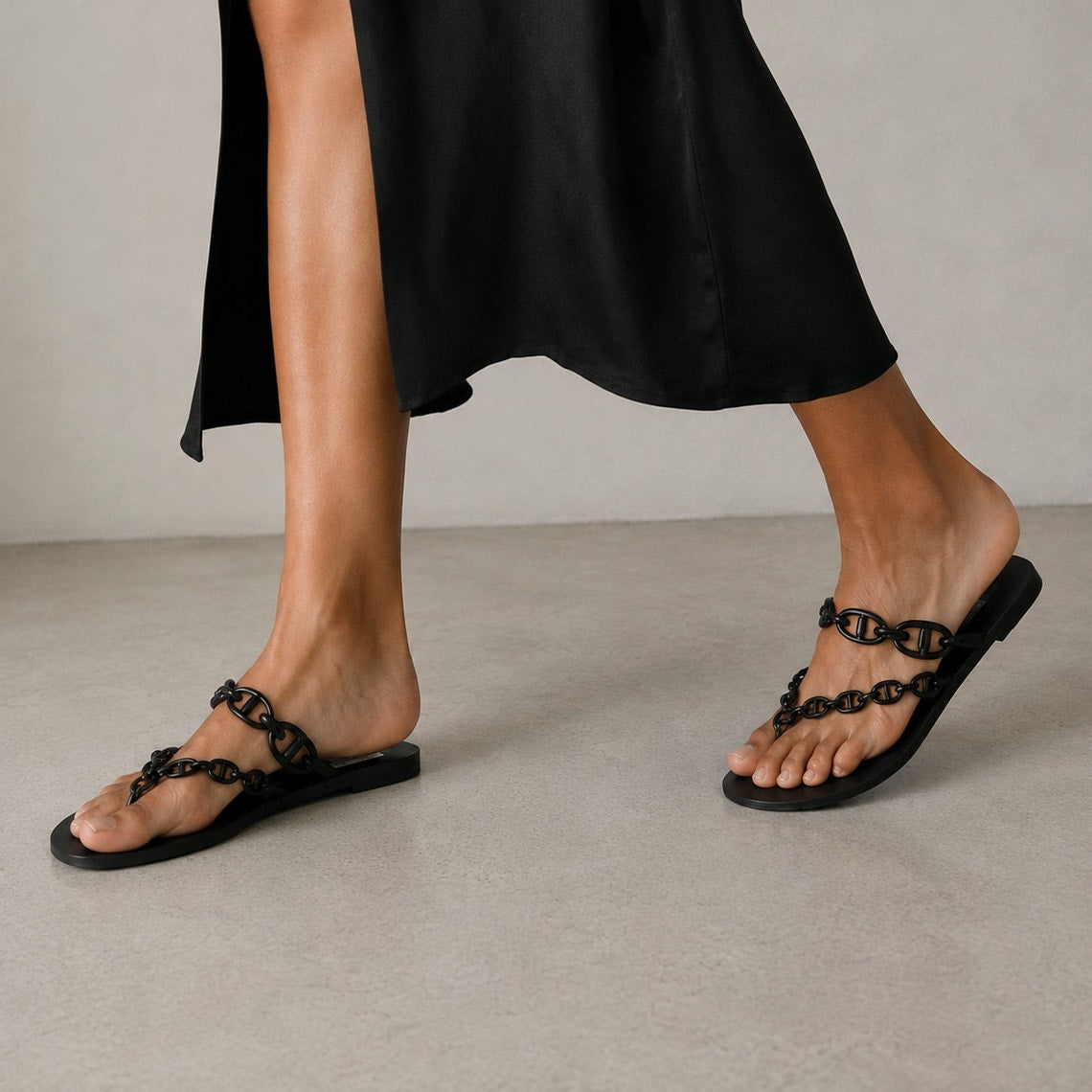Hermes Island Sandal Womens EU 39/US 8.5 Black TPU Iconic Chain Made in Italy