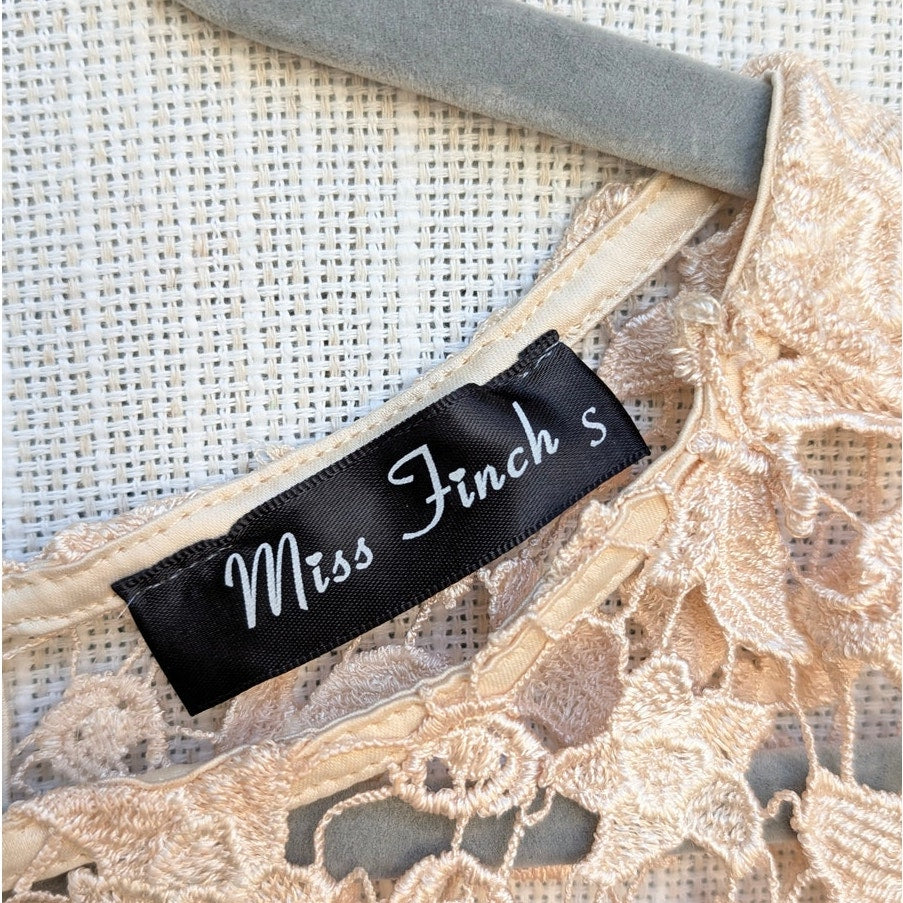 Miss Finch Lace Top Womens S Beige Sheer Floral Lace Crochet Overlay Cap Sleeve