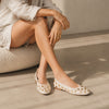Steve Madden Lanta Flats Womens 6 White Leat Leather Gold Studded Ballet