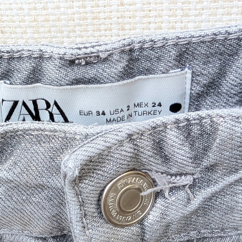 Zara Shimmer Gray Denim Raw Hem High-Rise Ankle Leg Jeans, size 2