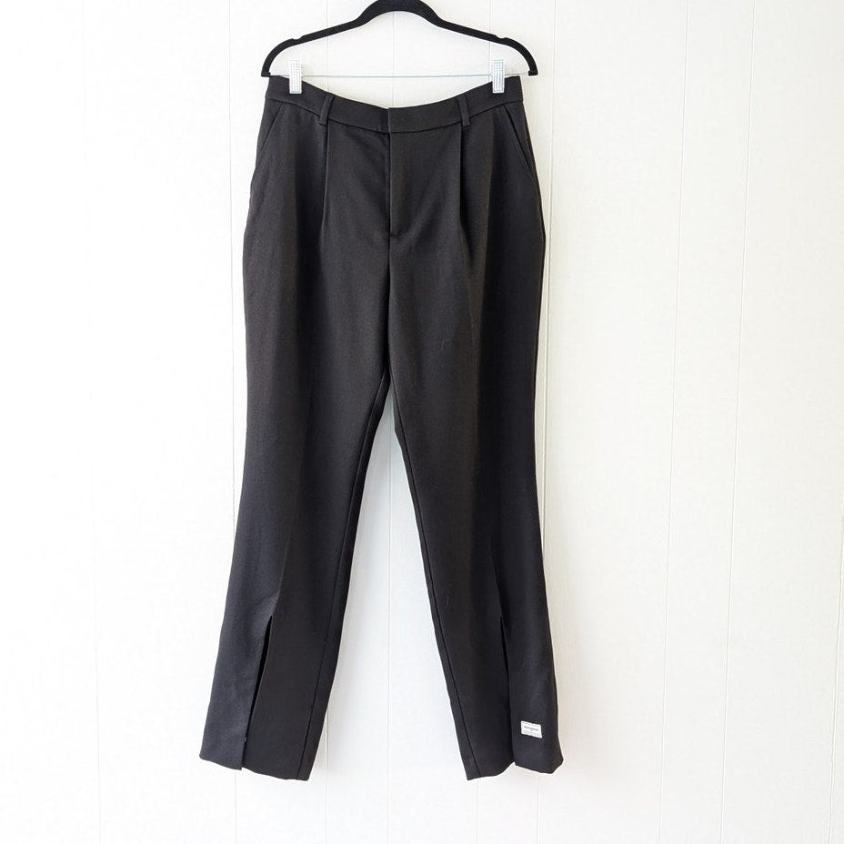 NWT The Giving Movement Black Skinny Front Split Pants , size XL