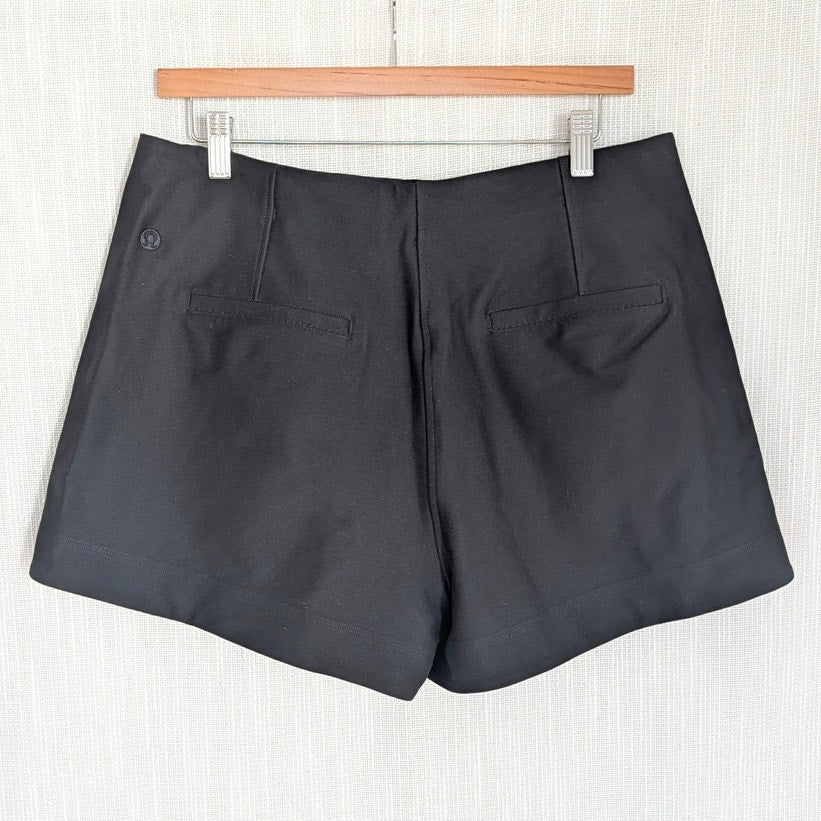 Lululemon Utilitech Relaxed-Fit High-Rise Short Womens 12 Wrinkle-free Twill