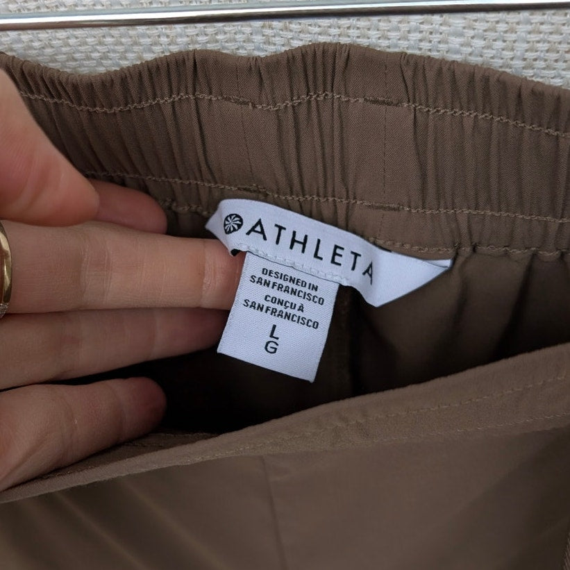 Athleta Highland High Rise Brown Parachute Utility Pants in Clay, size L