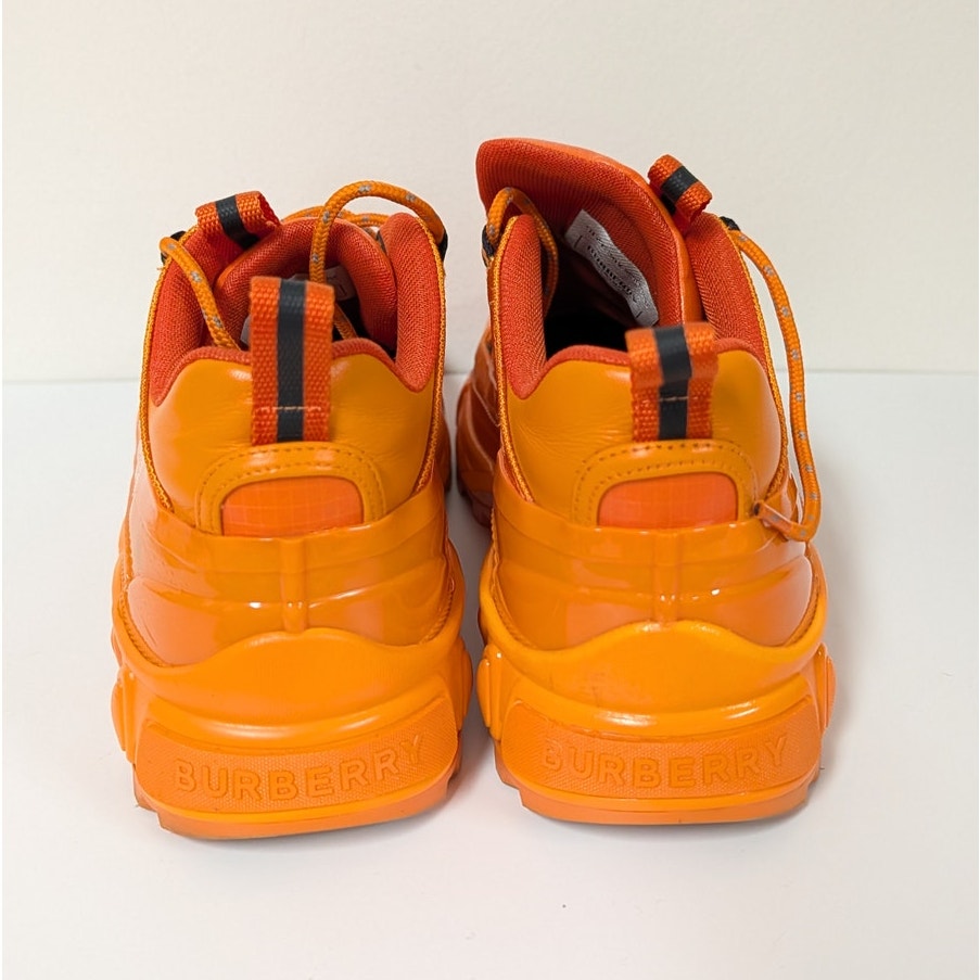 Burberry Nylon & Rubber Arthur Sneakers Womens EU 39.5/US 9.5 Orange Lace-Up Low