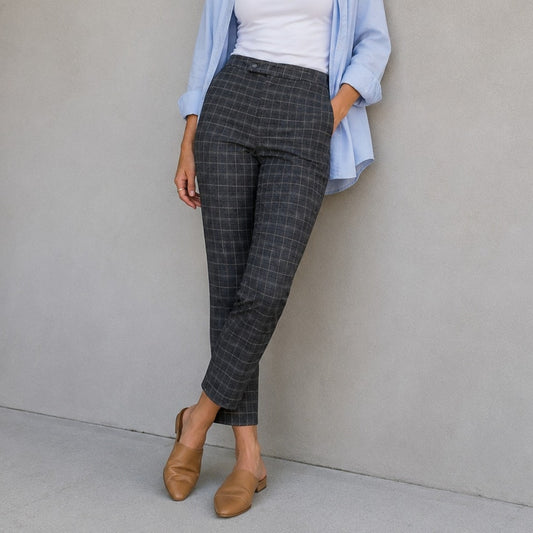 Bailey 44 Gray Cotton Check Plaid Straight Leg Ankle Trouser Pants, size 6