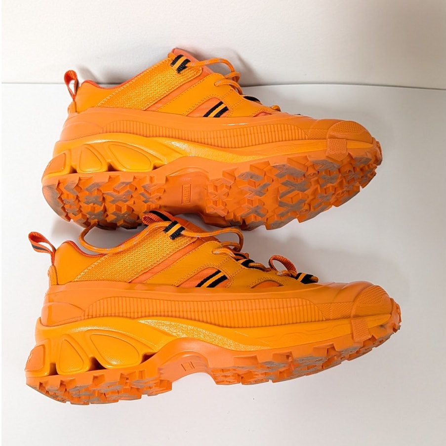 Burberry Nylon & Rubber Arthur Sneakers Womens EU 39.5/US 9.5 Orange Lace-Up Low