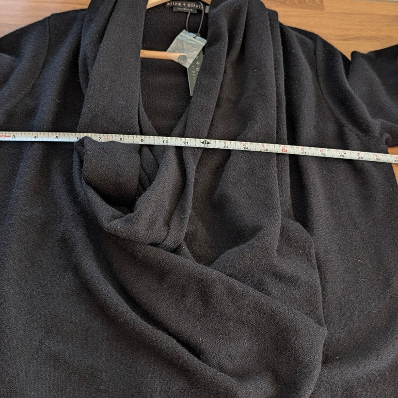 Alice + Olivia Jules Cashmere Drapped Pullover Womens M Black Relaxed Fit NWT