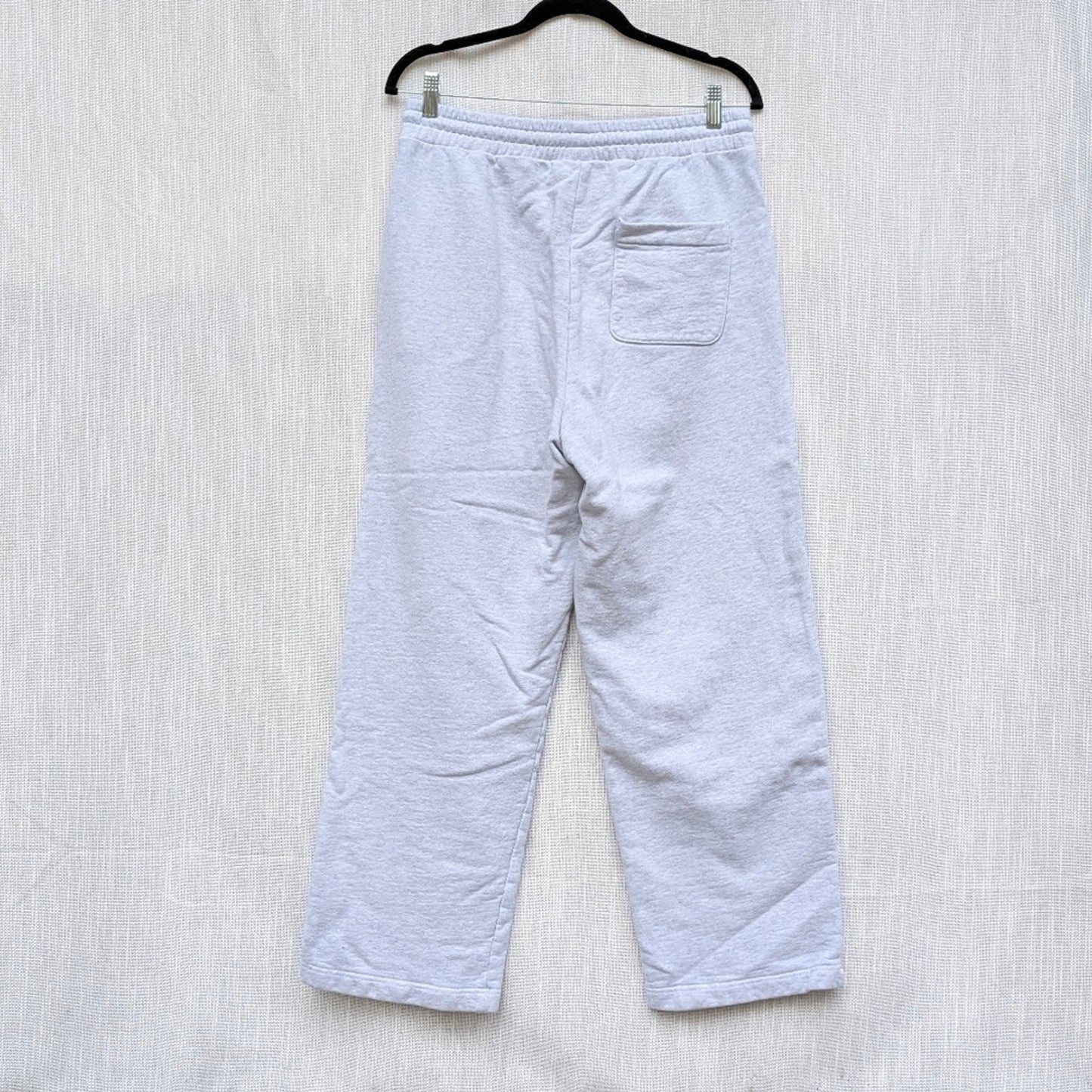 Carhartt WIP Women's Light Gray Straight/Wide Leg Sweatpants, Size M