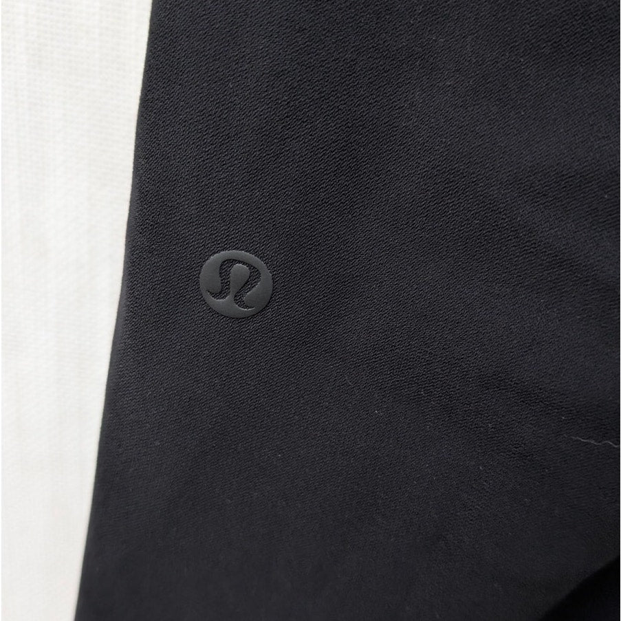 Lululemon W5BZDS Black On The Fly Jogger Tapered Leg Mid-rise Pants, size 2
