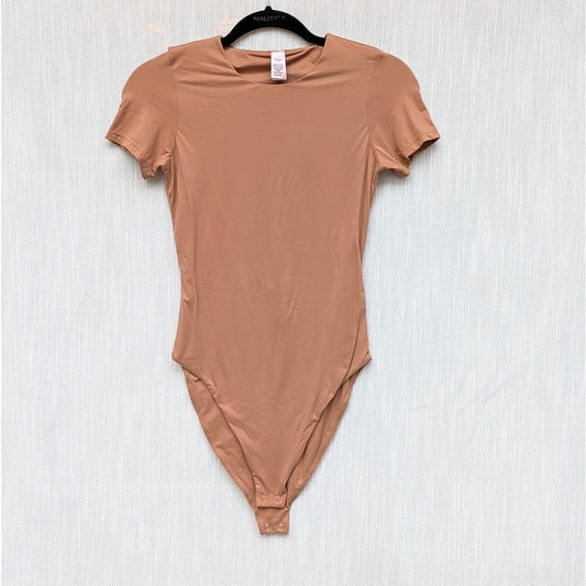 Victoria's Secret Feathersoft Essentials Bodysuit Womens M Tan Short Sleeve NWT