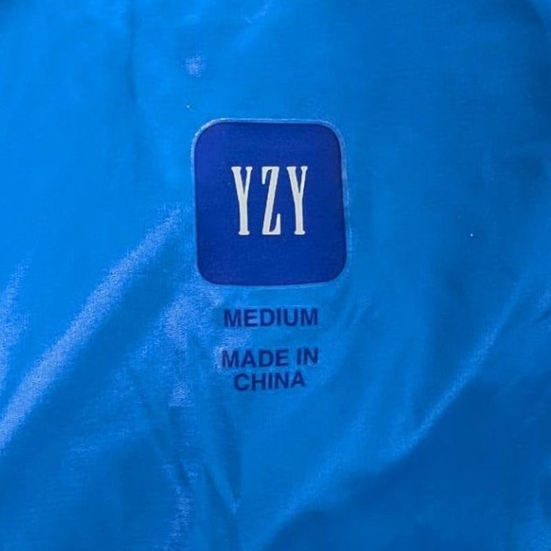 YZY GAP Round Puffer Jacket Blue Women's Size M
