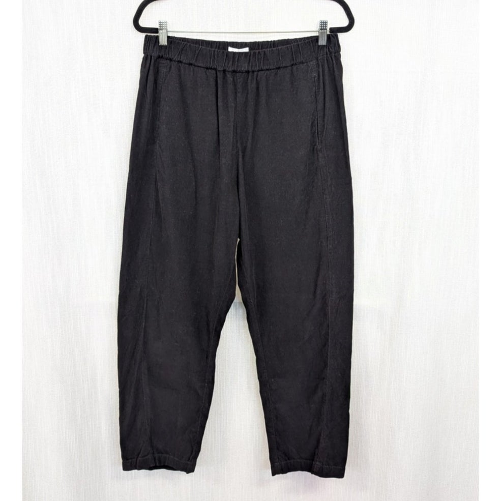 Velvet by Graham & Spencer Laney Cropped Corduroy Pants Black M