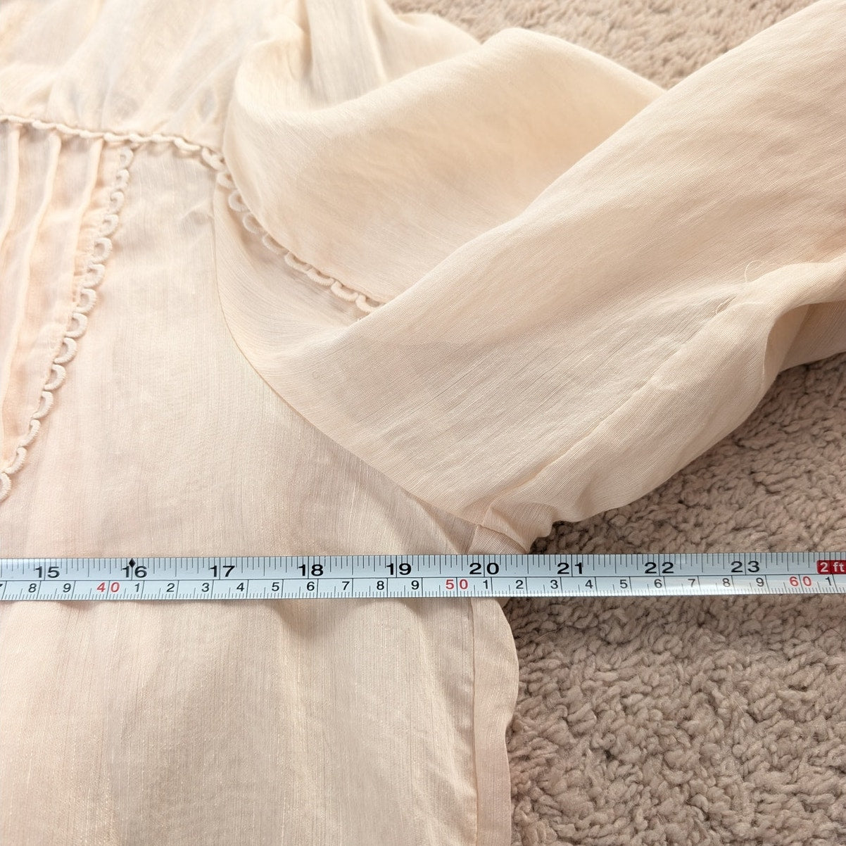 NWOT MOS The Label Ivory Meadow Blouse Button Linen Blend Long Sleeve Top, size US 6