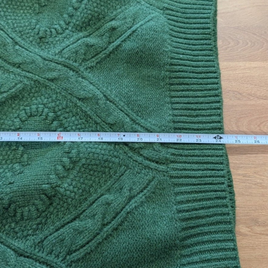Aelfric Eden Green Oversized Cable Knit Mock Neck Long Sleeve Sweater Size M
