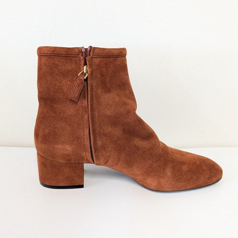 Valentino Garavani VLogo Cognac Suede Ankle Boots Womens EU 40/US 10 Low Heel