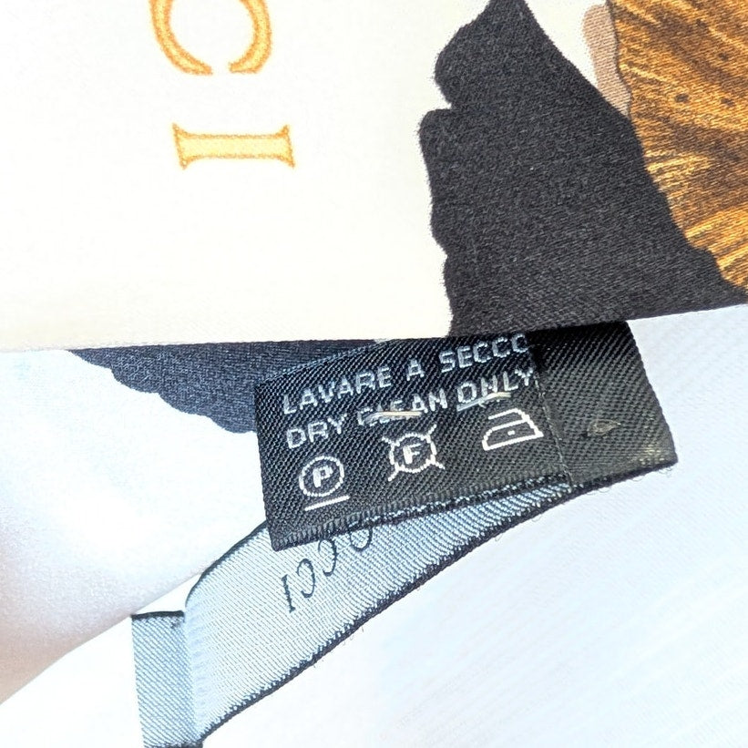Gucci Authentic 100% Silk Scarf Ginkgo Leaf Print Ivory Brown Italy
