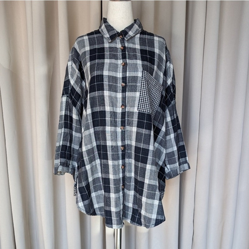Anthropologie Pilcro Plaid White/Blue Oversized Shirt, Size XS/S
