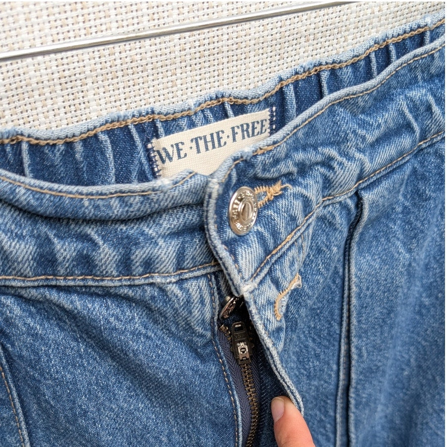 We The Free Free People Marx Slouchy High Rise Cargo Jeans, size 26