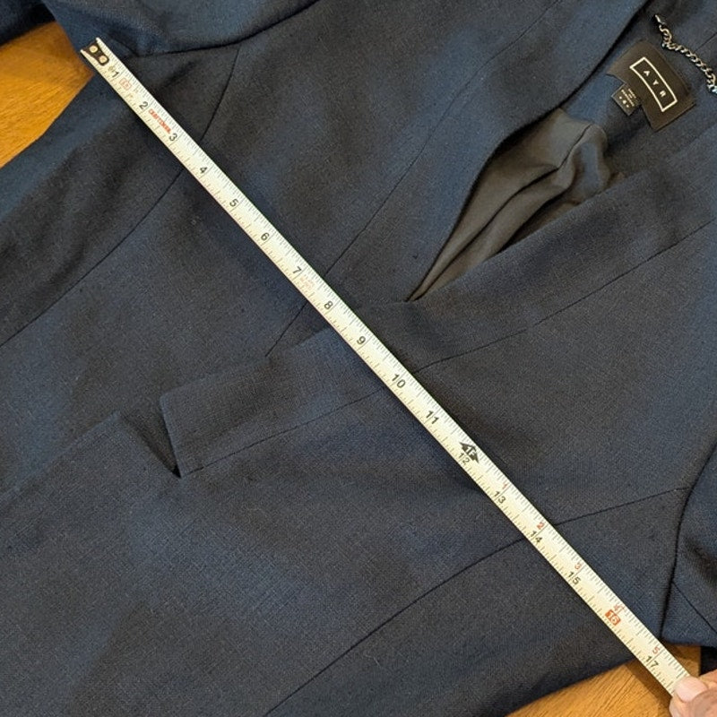 AYR The Coup Linen Blazer Womens 4 Navy No Closure Open Placket Long Sleeve