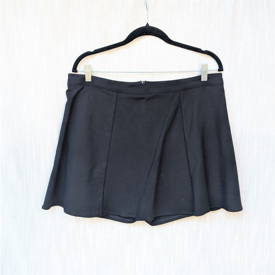Reformation Liene Black High-rise A-line Mini Skort Skirt, size XL