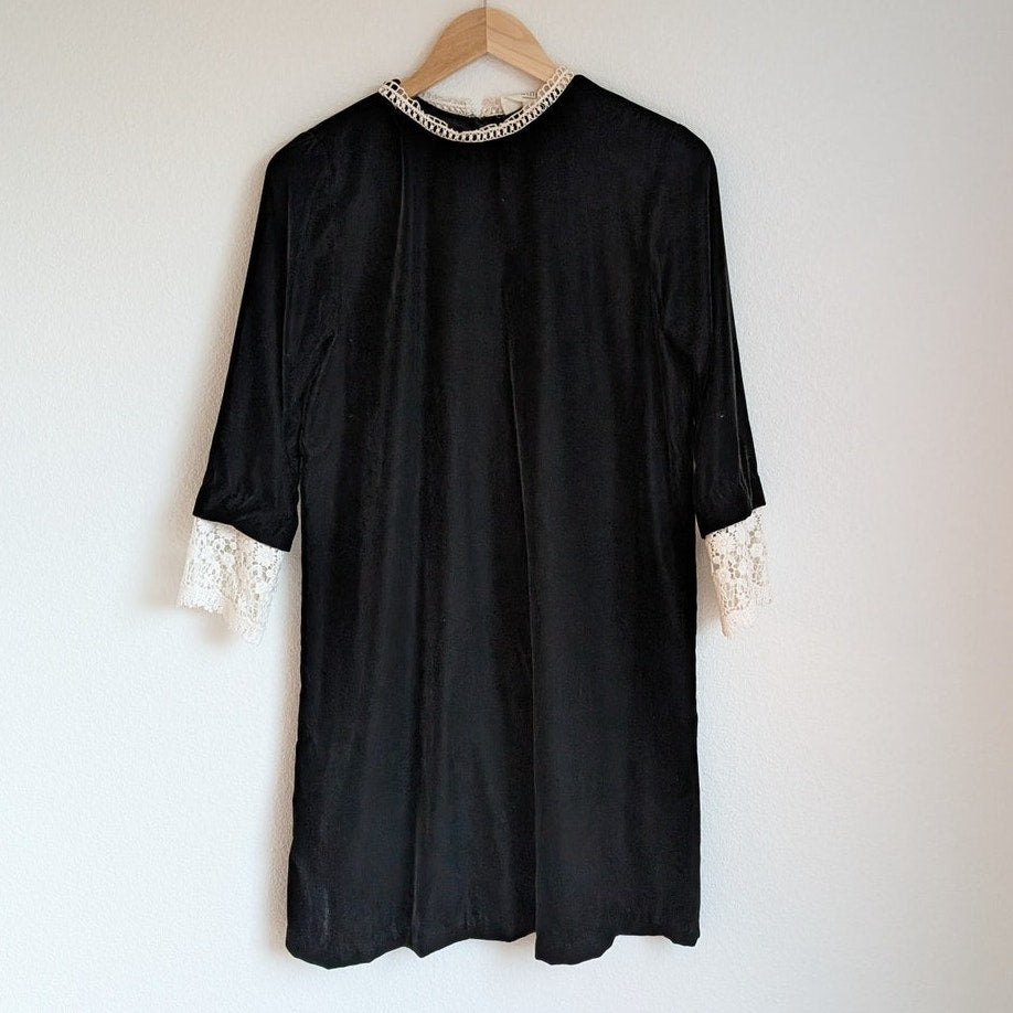 Vanessa Bruno Athe Black Velvet Lace Collar 3/4 Sleeve Mini Dress, size FR 38/US 6