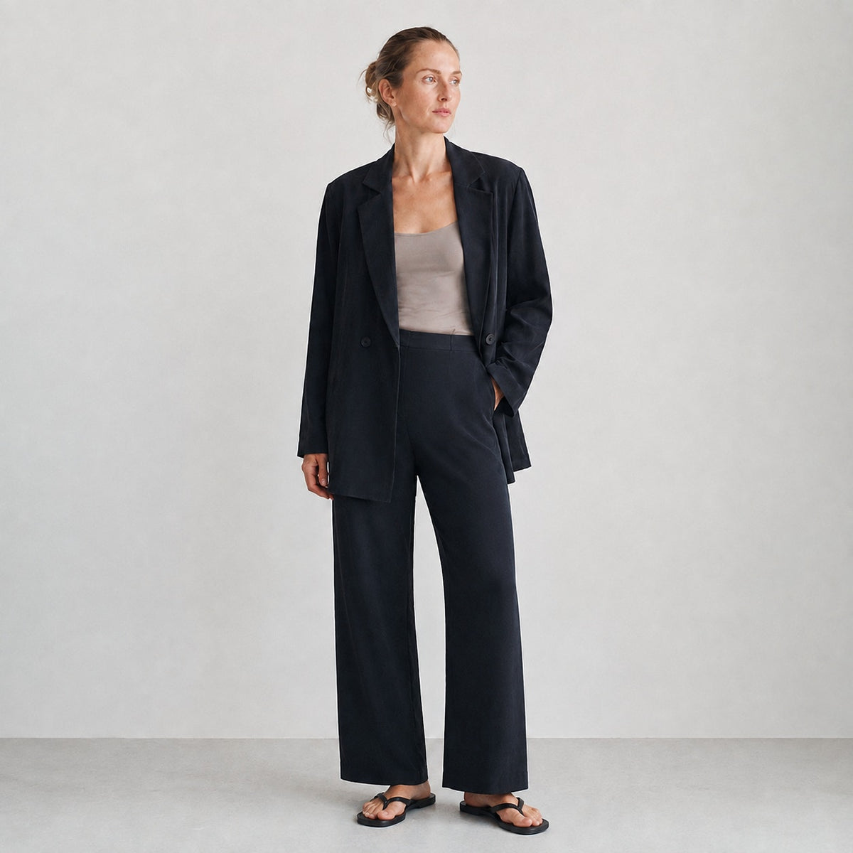 Yasemin Ozeri 2PC Set Black Flowy Double-breasted Blazer M Dress Pants S