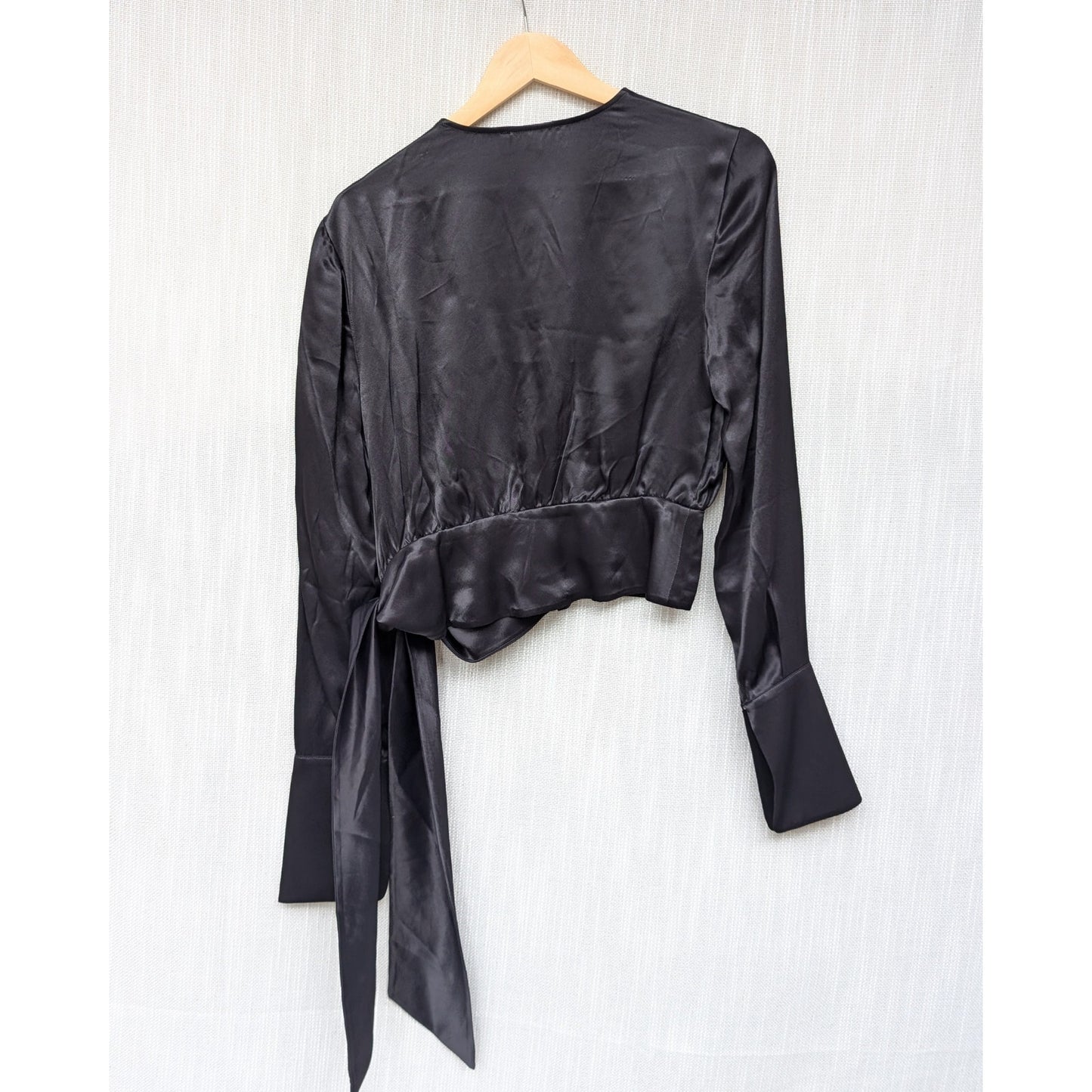 NWT L'Academie Maisel Black Satin Long Sleeve Blouse Top, size S