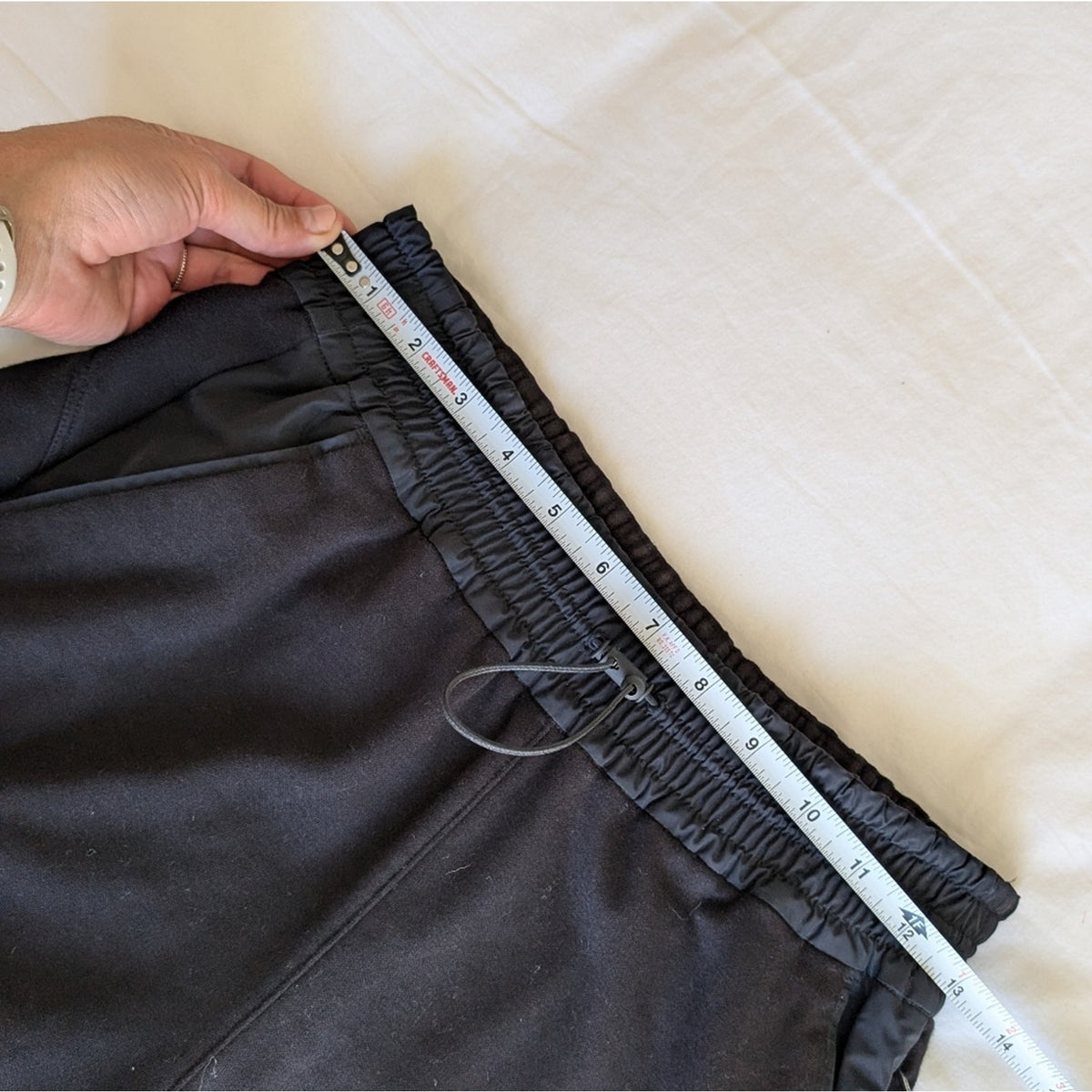 Athleta Triumph Hybrid Black Wide Leg Crop Athleisure Pants, size XS
