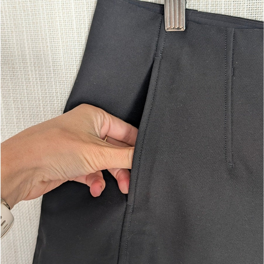 Lululemon Utilitech Relaxed-Fit High-Rise Short Womens 12 Wrinkle-free Twill