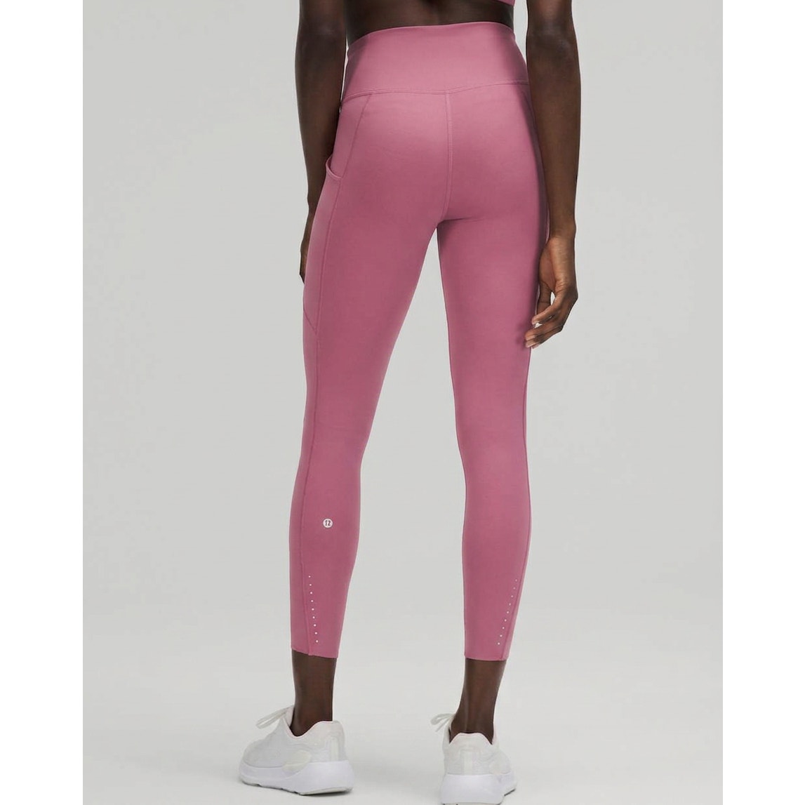 Lululemon W5FARS Fast and Free High-Rise Tight 25” Pockets in Purple, size 4