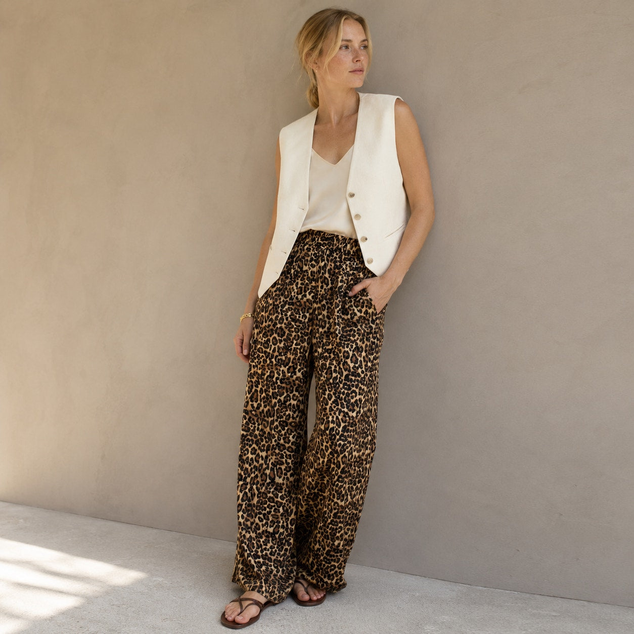 Lakbi Brown Animal Print High-rise Straight Wide Leg Flowy Pants, size S