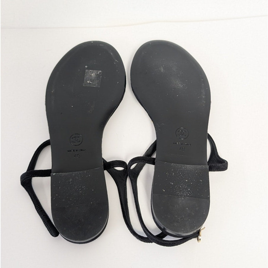 Chanel Thong Sandals G45025 Womens EU40/US9 Black/Gold Leather Strap Floral Logo