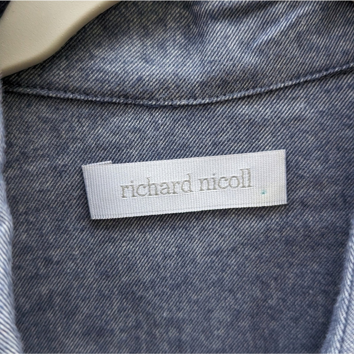 NWOT Richard Nicoll Soft Cotton Blue Button Down Hidden Placket Shirt, size L/40