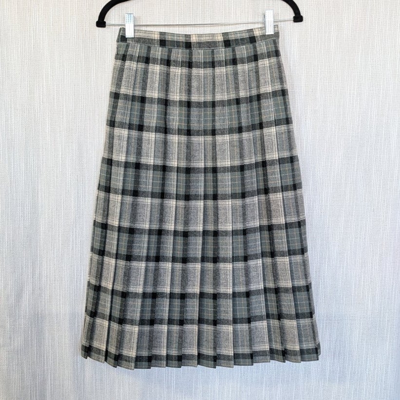 Laird-Portch of Scotland Plaid Wool A-line Midi Skirt Gray/Green Size 8