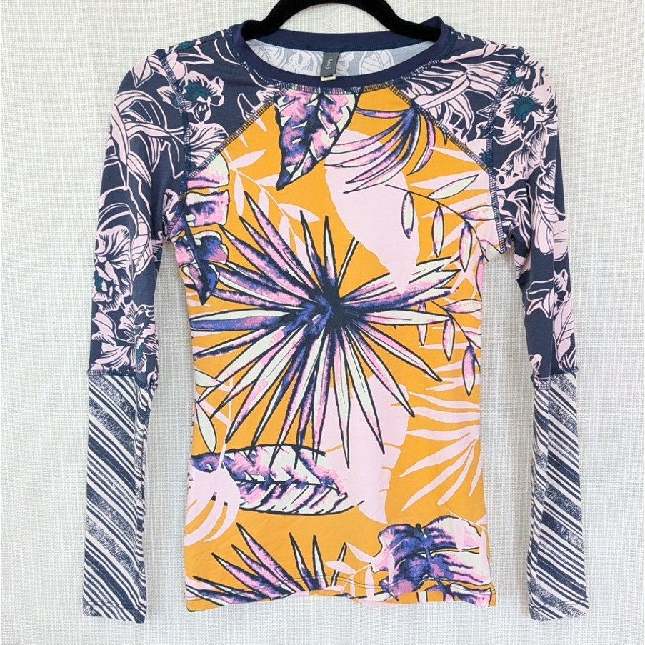 Maaji Boa Noite Summer Rashguard Swimwear Long Sleeve Botanical Top Womens M