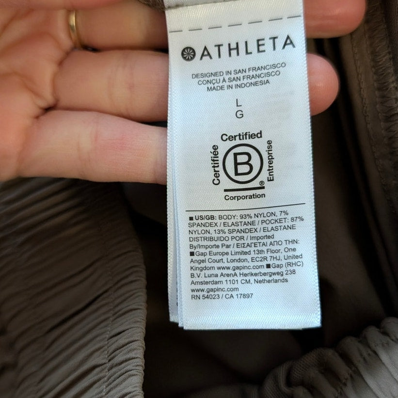 Athleta Highland High Rise Brown Parachute Utility Pants in Clay, size L