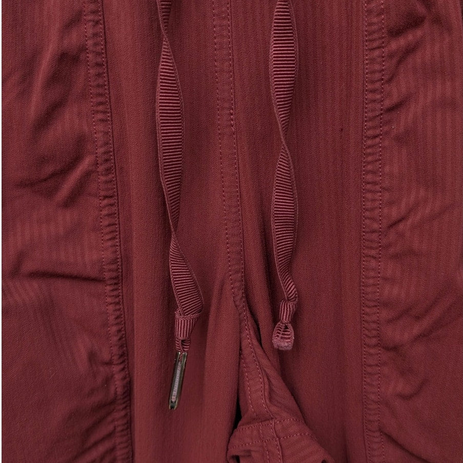 Lululemon W5BPJS Dance Studio Mid-rise Jogger Pants in Savannah, size 4