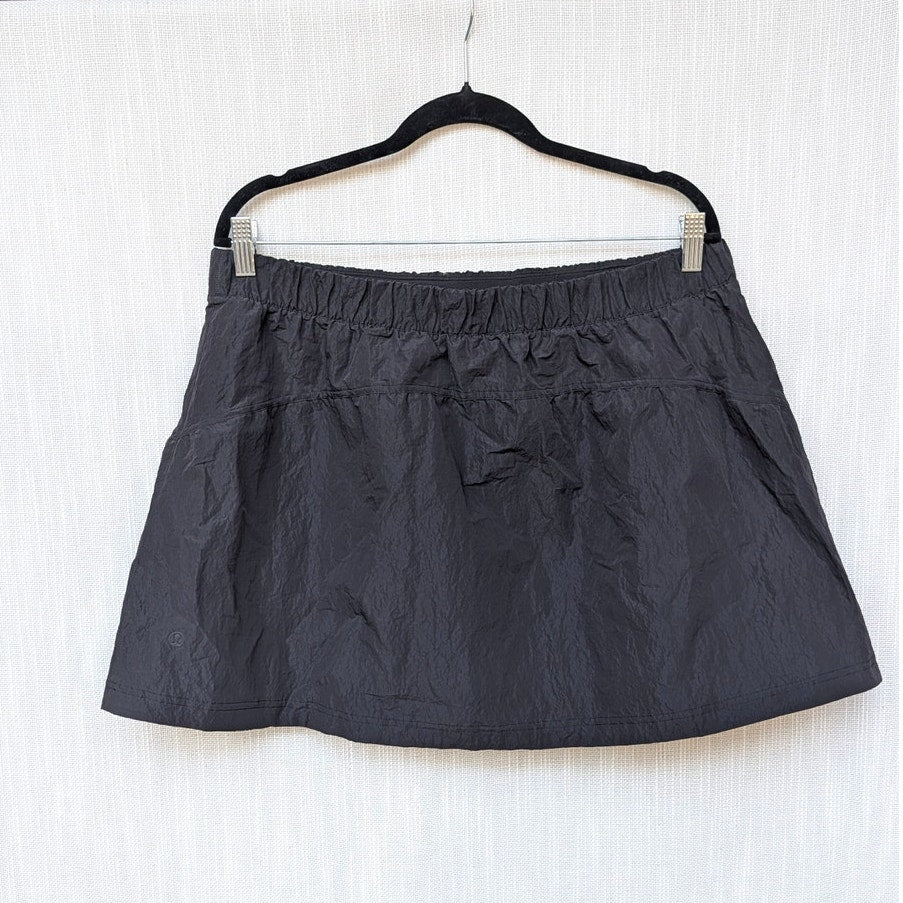 Lululemon Crinkle Nylon High-Rise Mini Skirt W8ANXS Womens XL Black Relaxed
