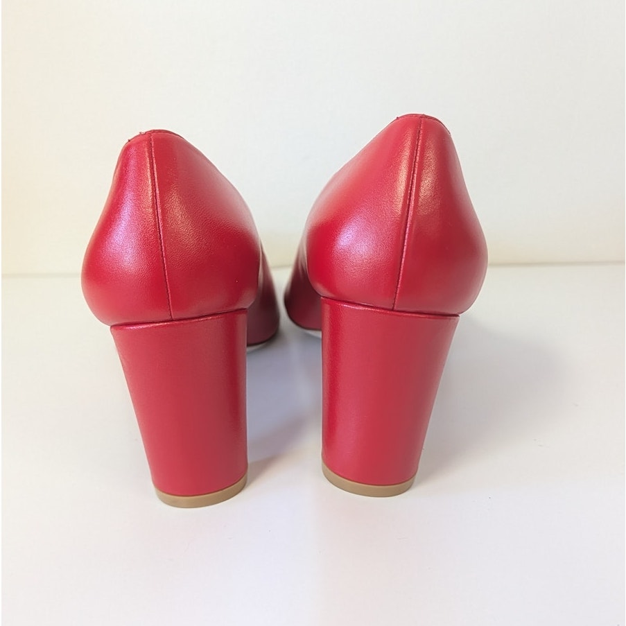 Stuart Weitzman Leather Pumps Womens 9.5B Red Round Toe Stable Heeled NWOT